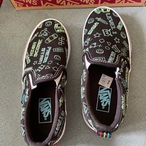 Little boys Vans video game sneakers